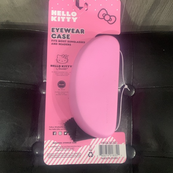 New Hello Kitty Pastel Pink Eyewear Sunglass Glasses Hard Case On Hang Tag - Picture 5 of 9